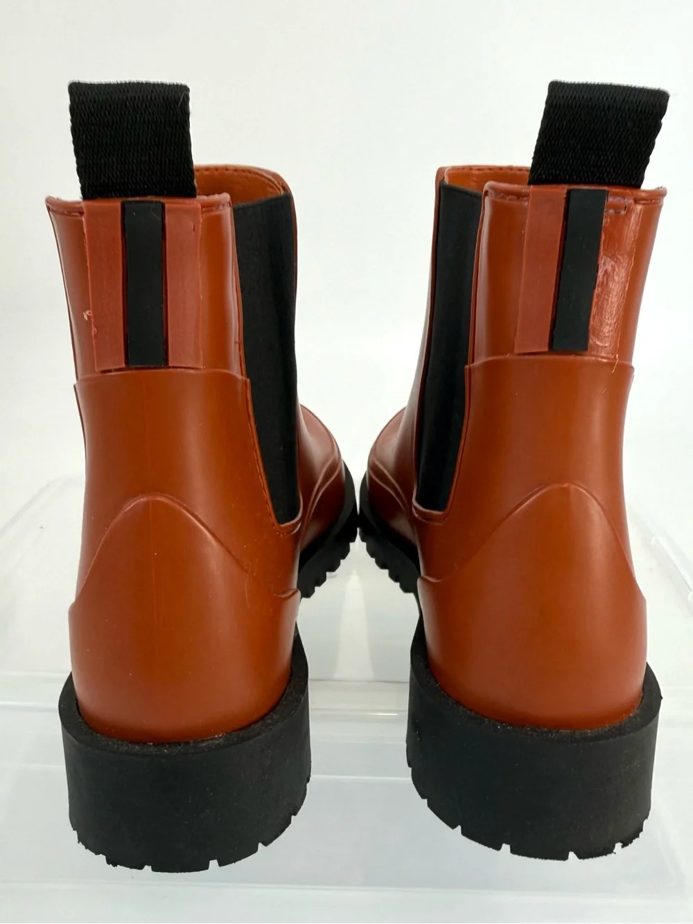 Bernardo Addison Chelsea Rain Boots Chunky Lug Sole Terracotta Orange, Size 7
